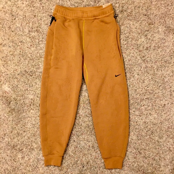 NIKE MENS THERMA-FIT ADV APS FLEECE FITNESS TRAINING JOGGERS NWT - Picture 1 of 12